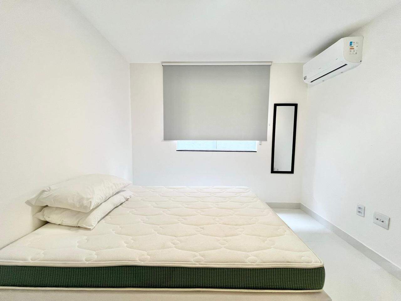 Casa para aluguel no ENSEADA AZUL: Casa locação temporada em Nova Guarapari Es.