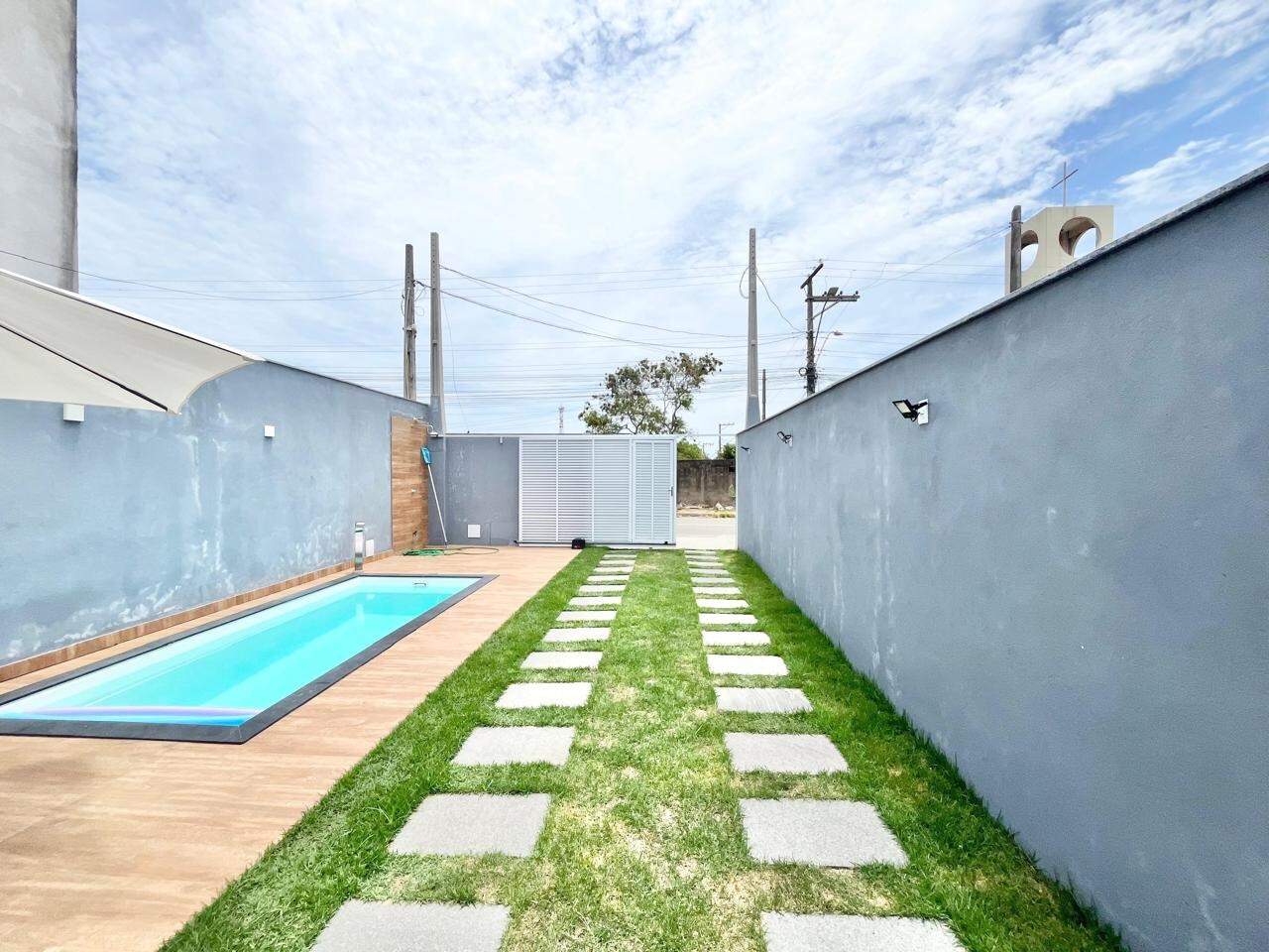 Casa à venda no ENSEADA AZUL: Casa  para temporada em Nova Guarapari Es.
