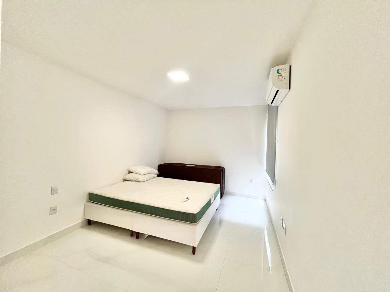 Casa à venda no ENSEADA AZUL: Casa  para temporada em Nova Guarapari Es.