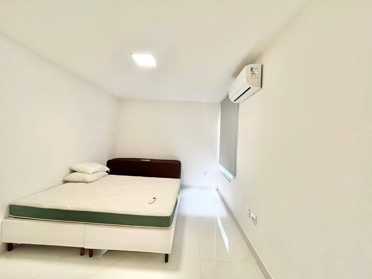 Casa à venda no ENSEADA AZUL: Casa  para temporada em Nova Guarapari Es.