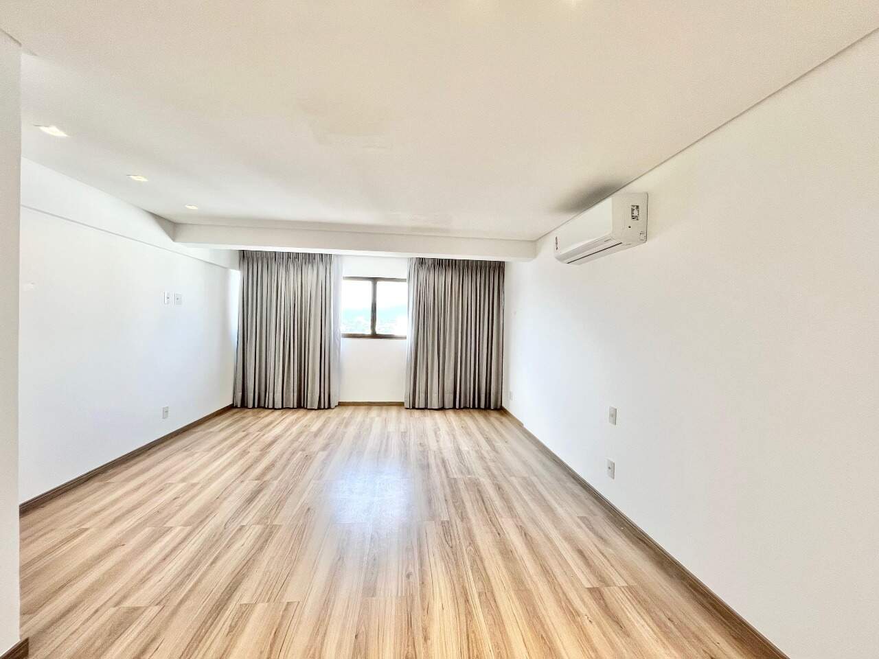 Cobertura à venda no ENSEADA AZUL: Cobertura à venda na Enseada Azul ,Guarapari Es.