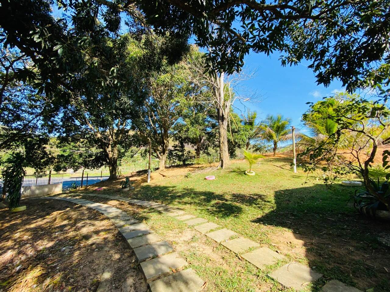 Chácara à venda no Comunidade Urbana de Iguape: Chácara em Iguapae à venda, Guarapari Es.