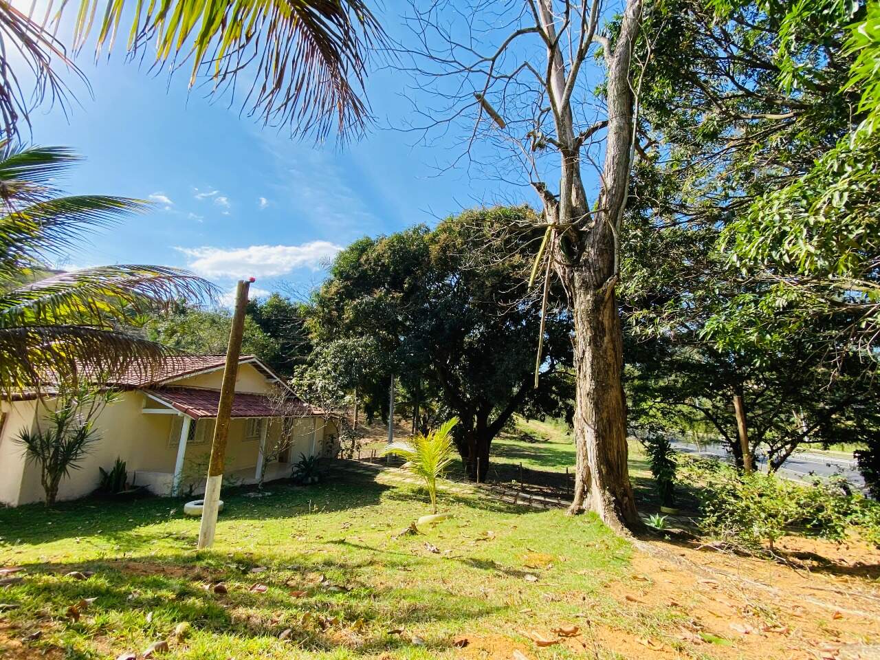 Chácara à venda no Comunidade Urbana de Iguape: Chácara em Iguapae à venda, Guarapari Es.