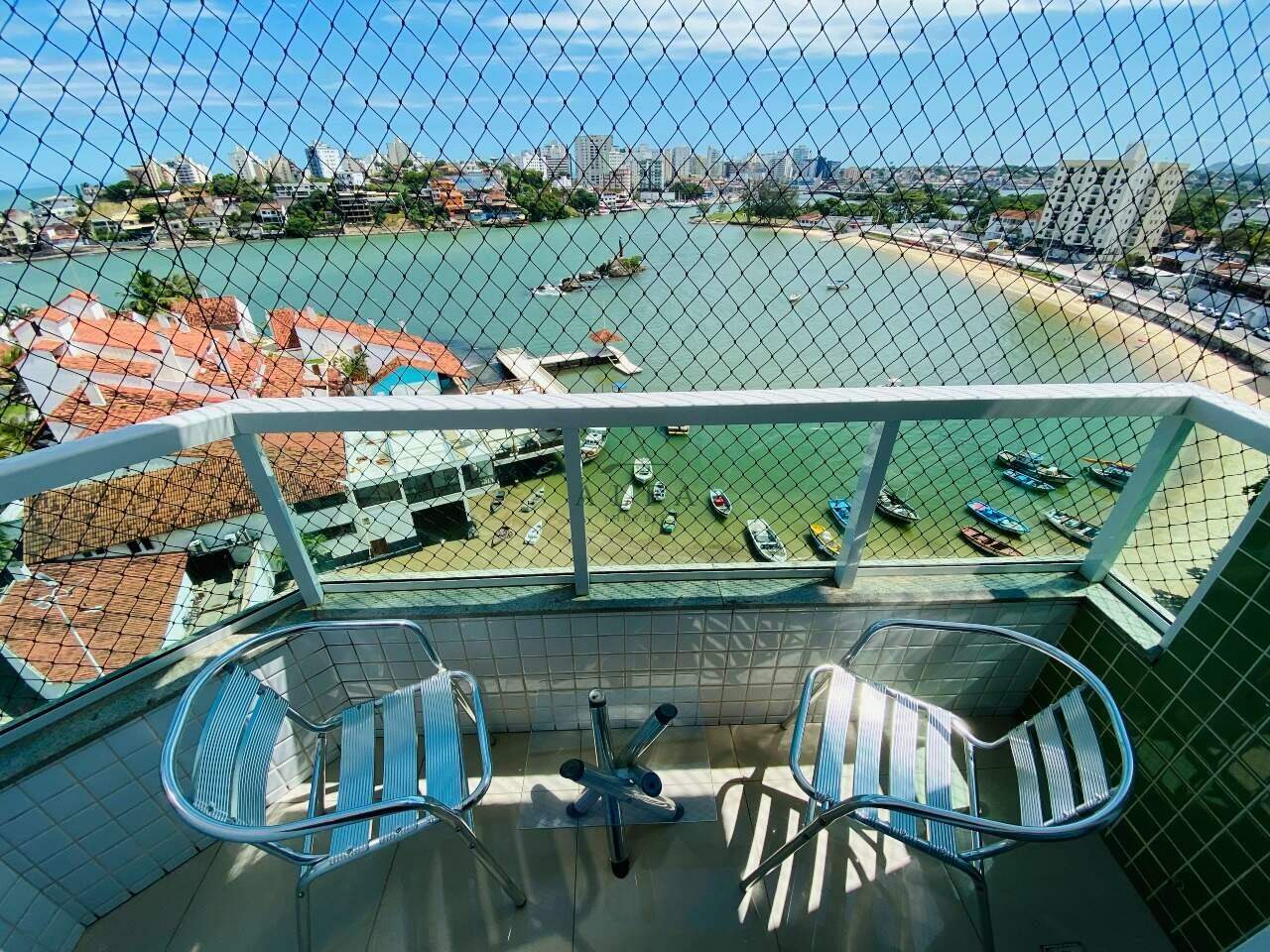 Apartamento à venda no Praia do Morro: Apartamento à venda na Praia de Muquiçaba, Guarapari Es.