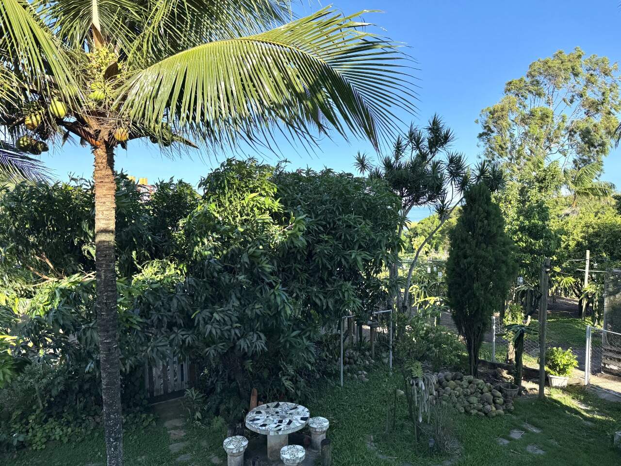 Casa à venda no MEAÍPE: Chácara à venda em Meaipe, Guarapari Es.