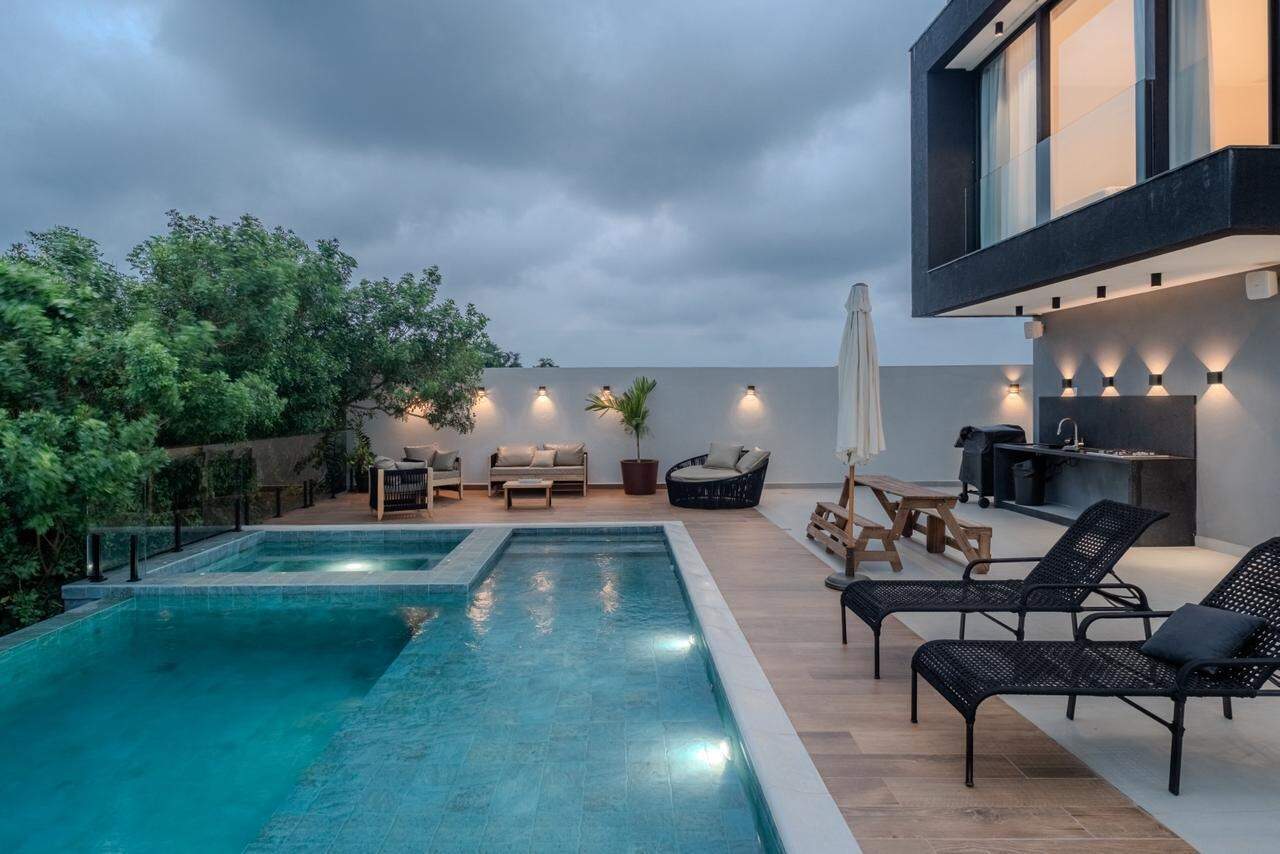 Casa à venda no PRAIA DOS COQUEIROS: Casa Alto padrão à venda em Praia dos Coqueiros Anchieta. Es
