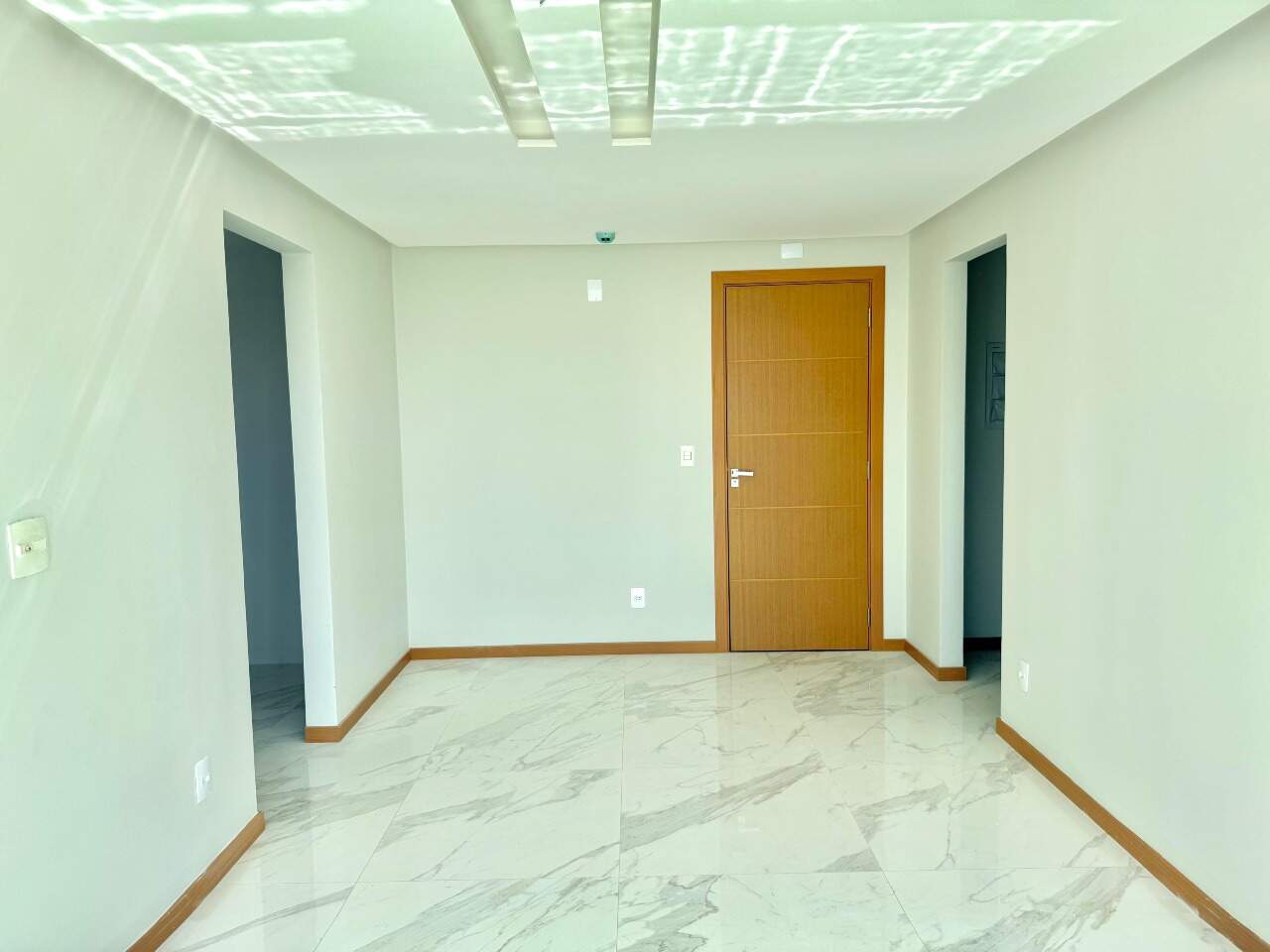 Apartamento à venda no Praia do Morro: Apartamento de 2 quartos à venda na Praia do Morro, Guarapari Es.