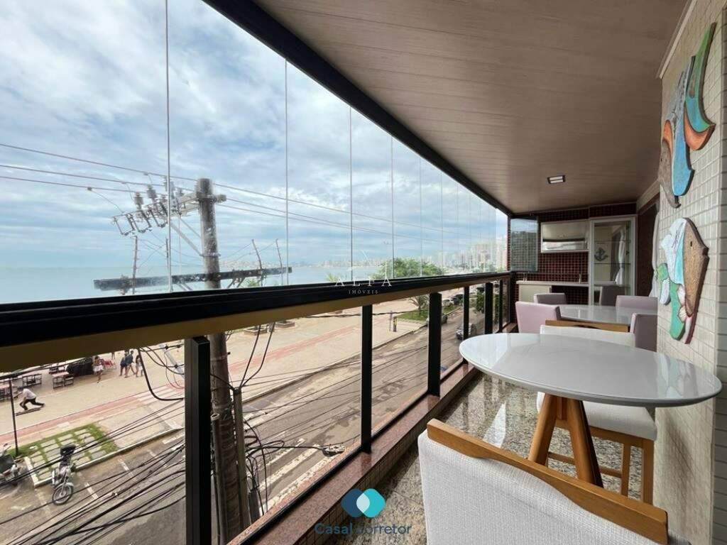 Apartamento à venda no Praia do Morro: Apartamento à venda na Praia do Morro Guarapari Es.