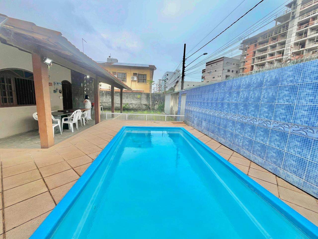Casa à venda no ENSEADA AZUL: Casa de 3 quartos à venda na Enseada Azul, Guarapari Es.