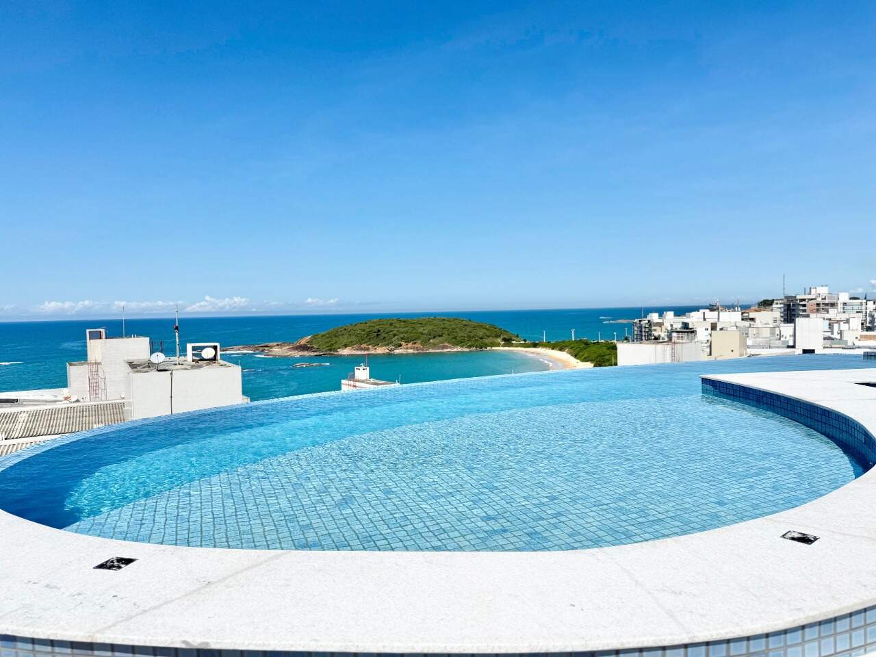 Apartamento à venda no ENSEADA AZUL: APARTAMENTO À VENDA NA ENSEADA AZUL, GUARAPARI - ES
