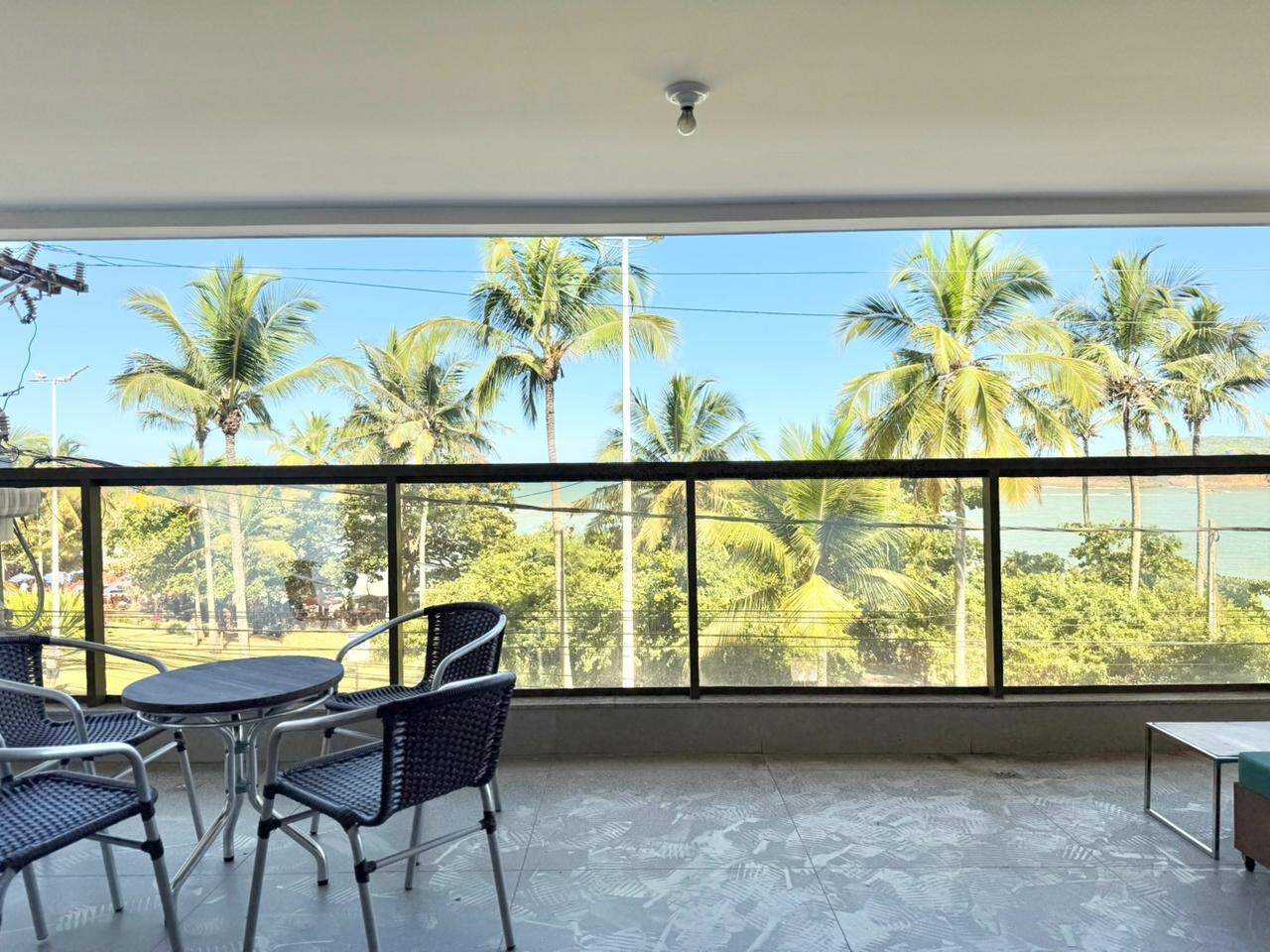 Apartamento à venda no ENSEADA AZUL: FRENTE MAR À VENDA NA ENESEADA AZUL, GUARAPARI - ES