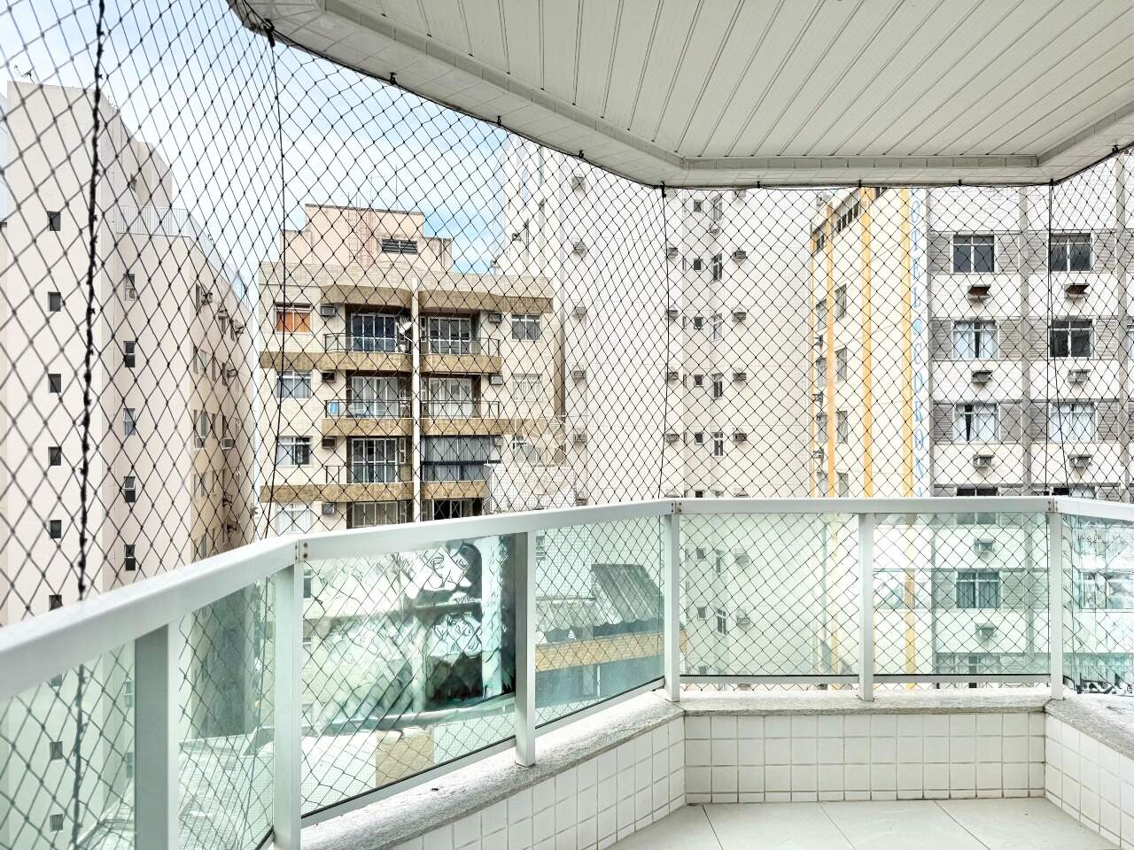 Apartamento à venda no Centro: Apartamento à venda no Centro de Guarapari Es.