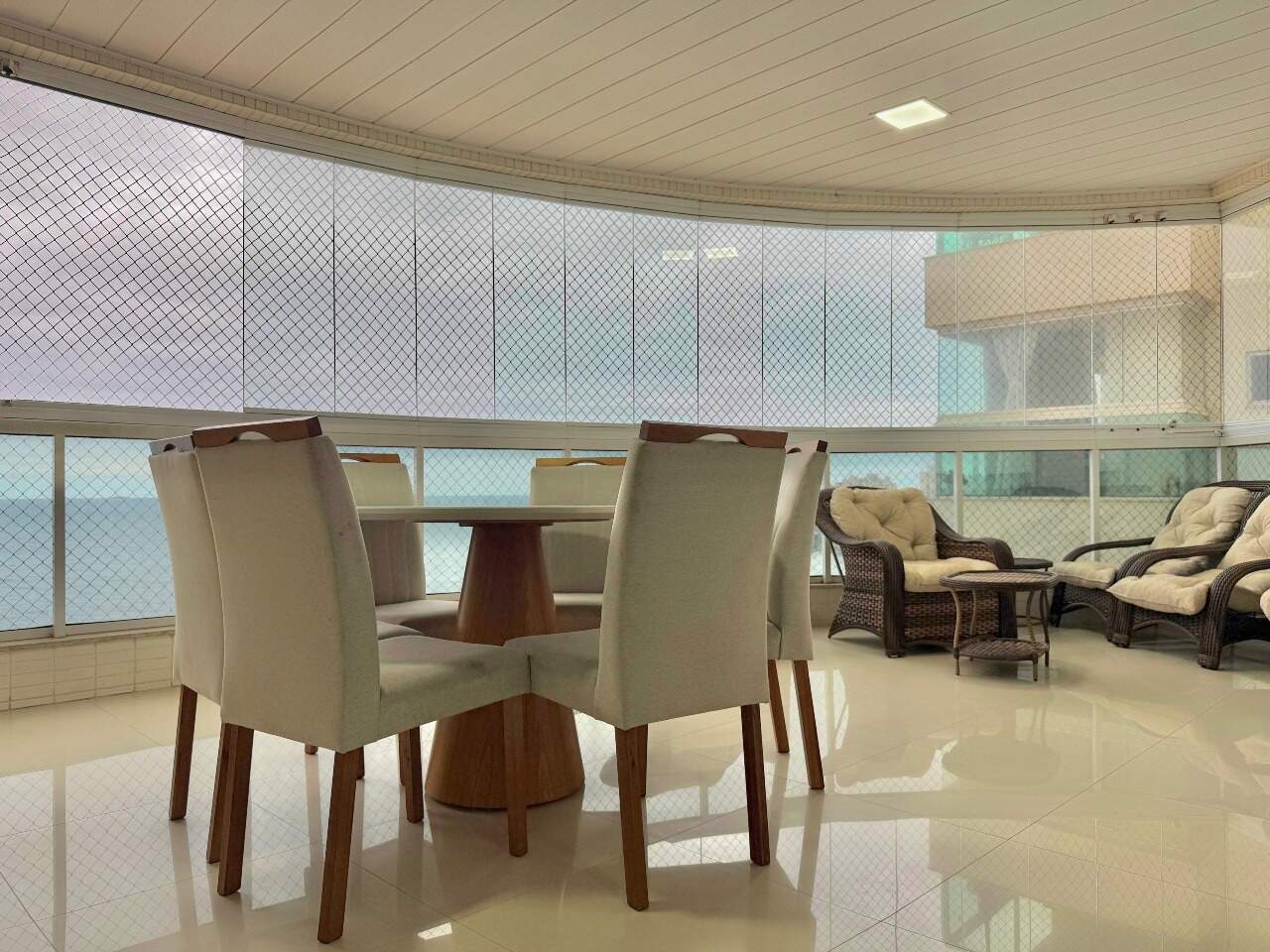 Apartamento à venda no Praia do Morro: 