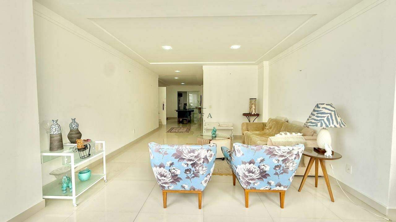 Apartamento à venda no ENSEADA AZUL: 