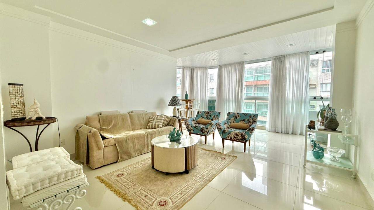 Apartamento à venda no ENSEADA AZUL: 