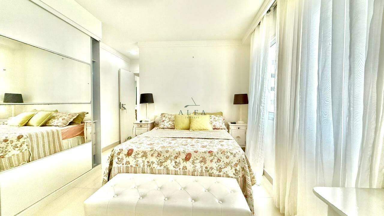 Apartamento à venda no ENSEADA AZUL: 