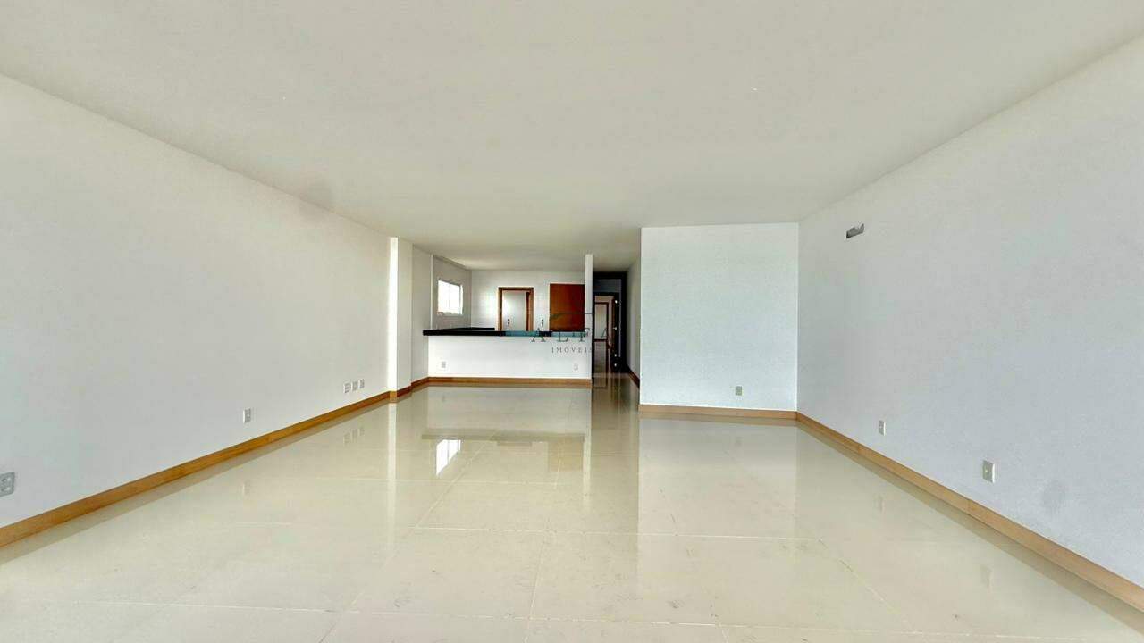 Apartamento à venda no ENSEADA AZUL: Apartamento de 4 quartos á venda na Enseada Azul, Guarapari Es.