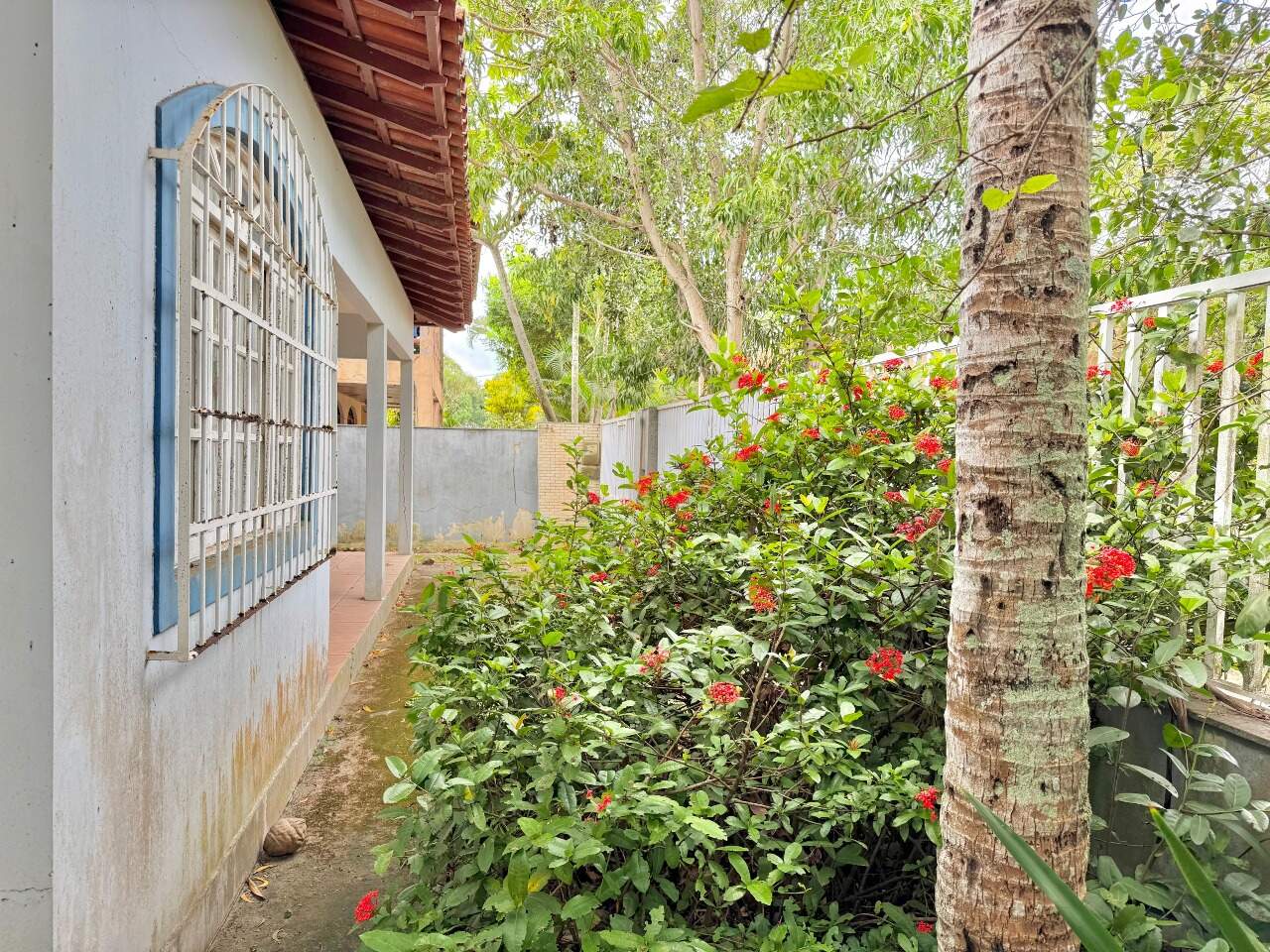 Casa à venda no MEAÍPE: 