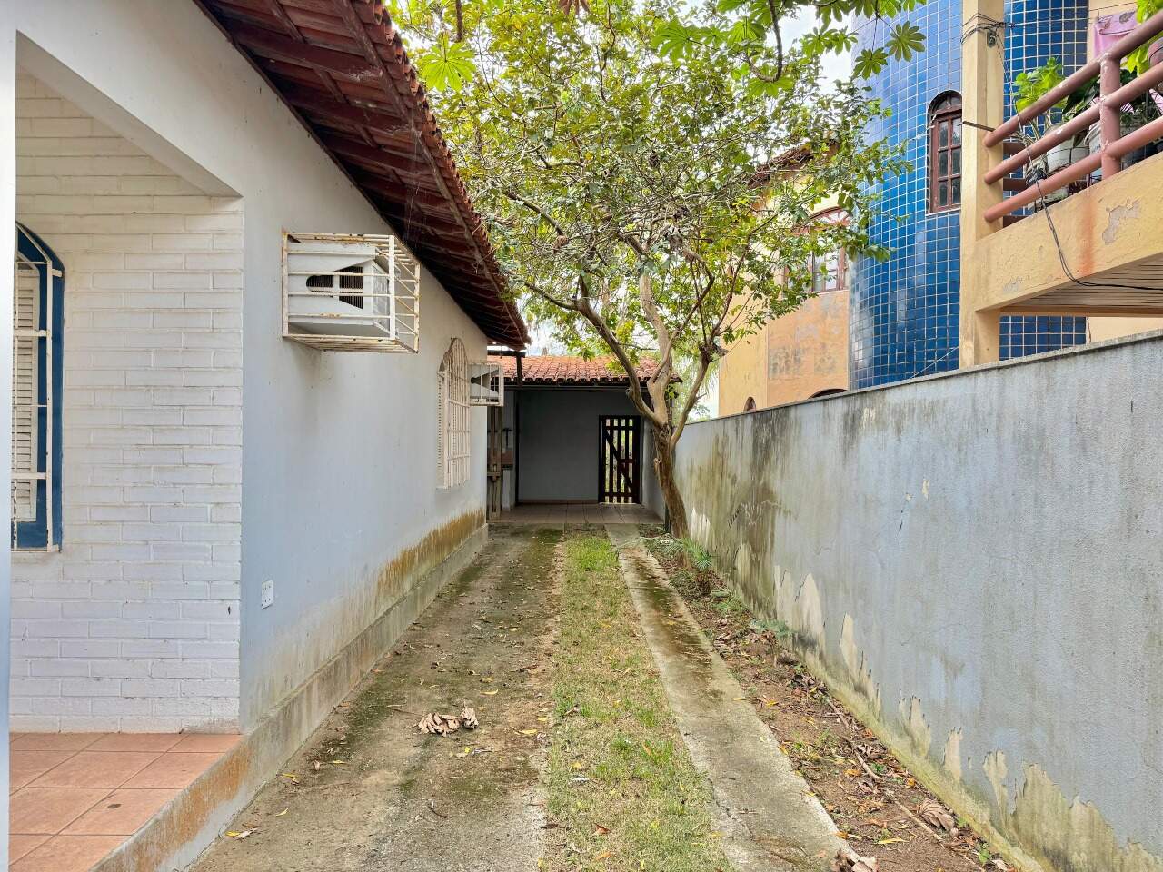 Casa à venda no MEAÍPE: 