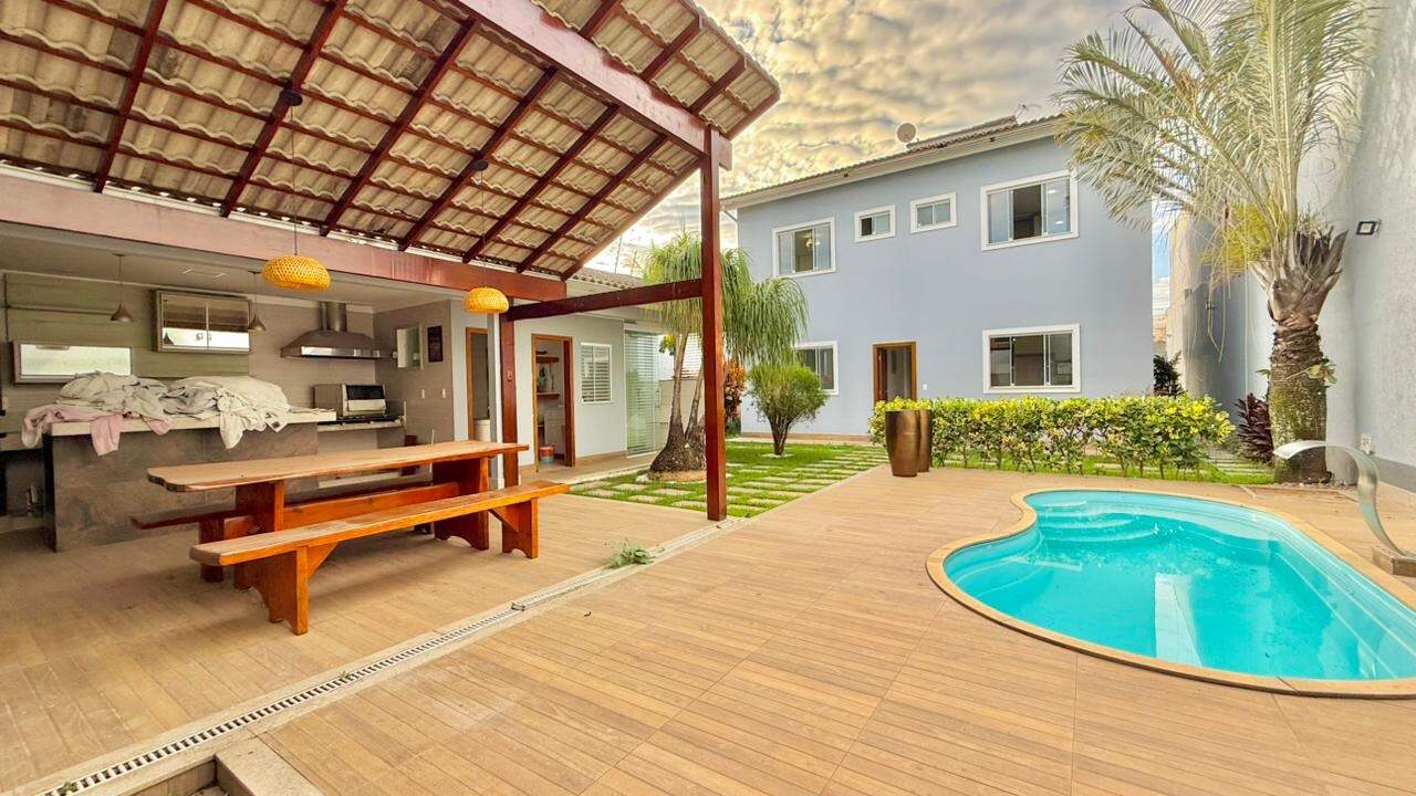 Casa para aluguel no Praia do Morro: CASA DUPLEX PARA ALUGUEL ANUAL NA PRAIA DO MORRO, GUARAPARI - ES