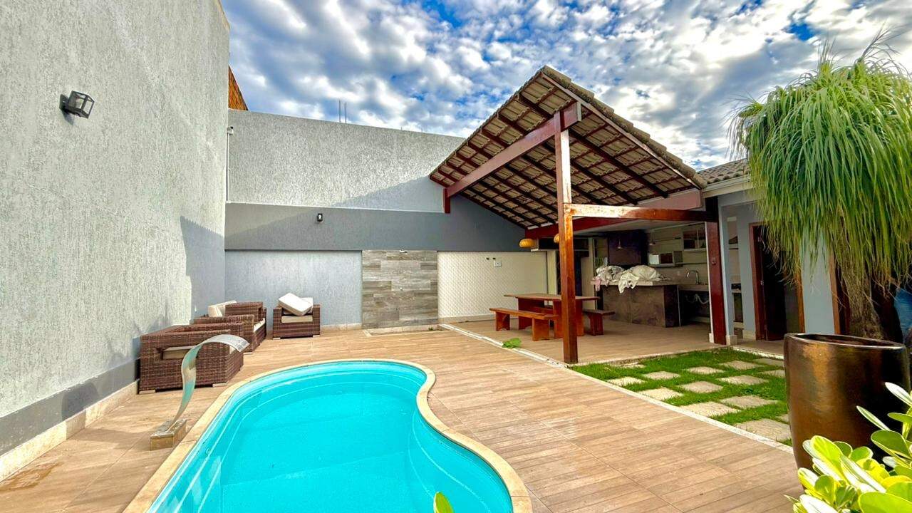 Casa para aluguel no Praia do Morro: CASA DUPLEX PARA ALUGUEL ANUAL NA PRAIA DO MORRO, GUARAPARI - ES