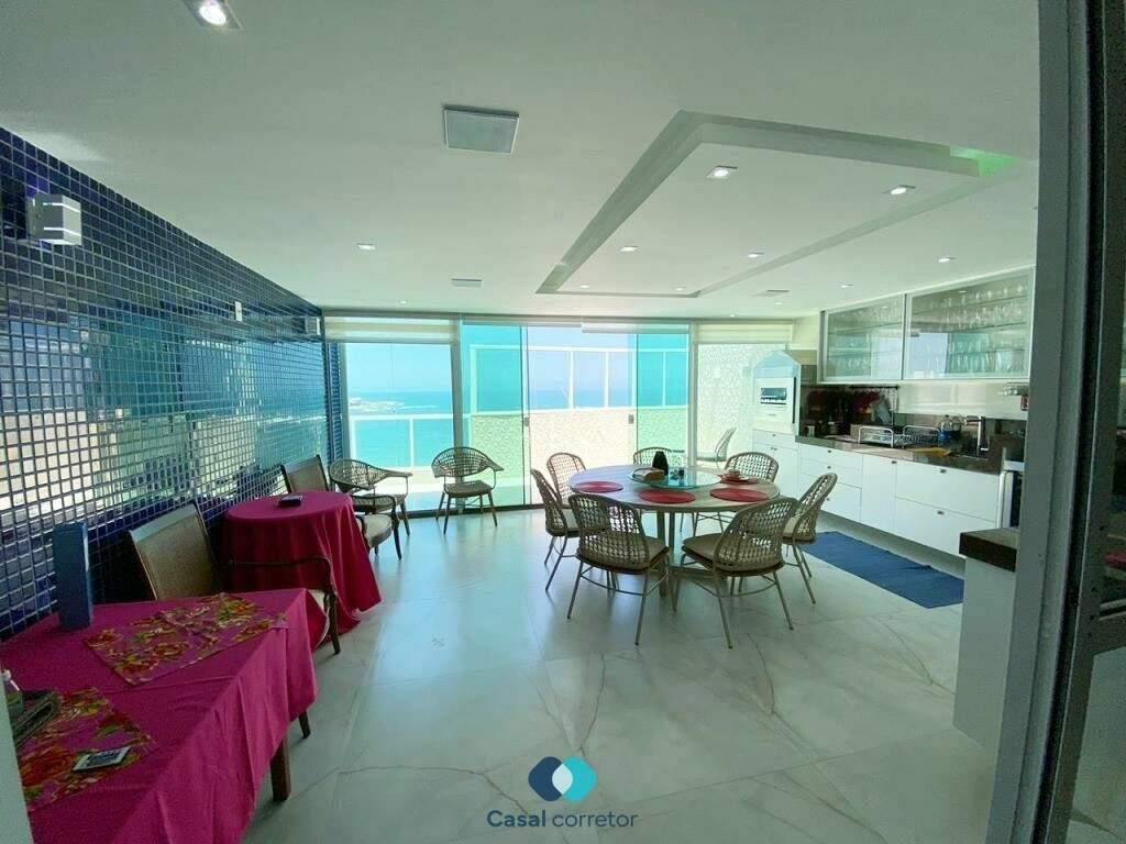 Apartamento à venda no ENSEADA AZUL: Cobertura frente mar a venda na Enseada Azul, Guarapari Es.