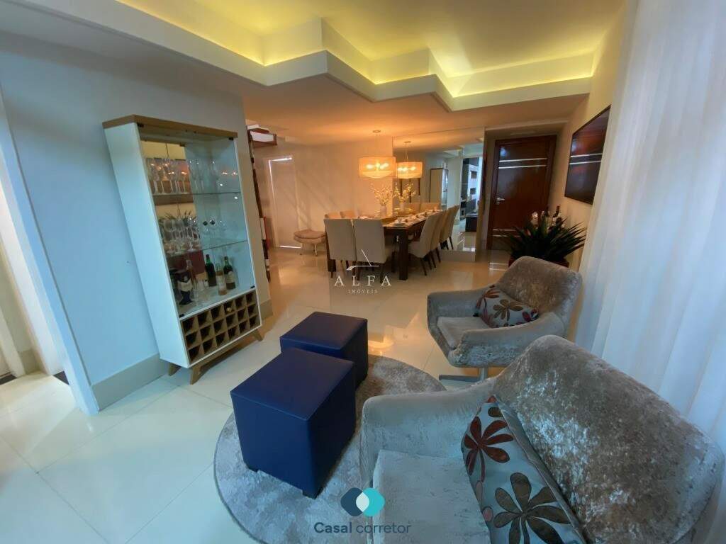 Apartamento à venda no Centro: Cobertura a venda no Centro de Guarapari Es.