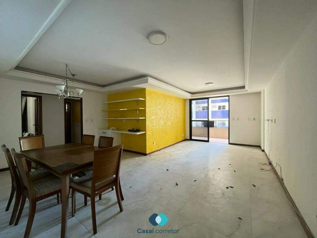Apartamento à venda no Centro: Apartamento 3 quartos à venda no Centro de Guarapari Es.