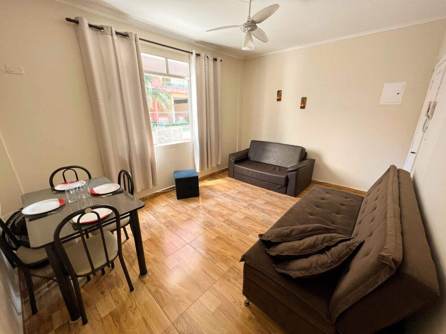 Apartamento à venda no Canto do Forte: 