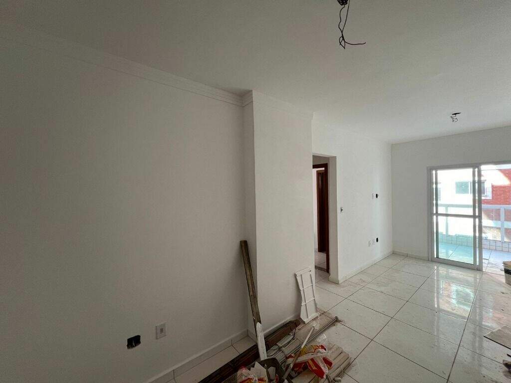 Apartamento à venda no Tupi: 