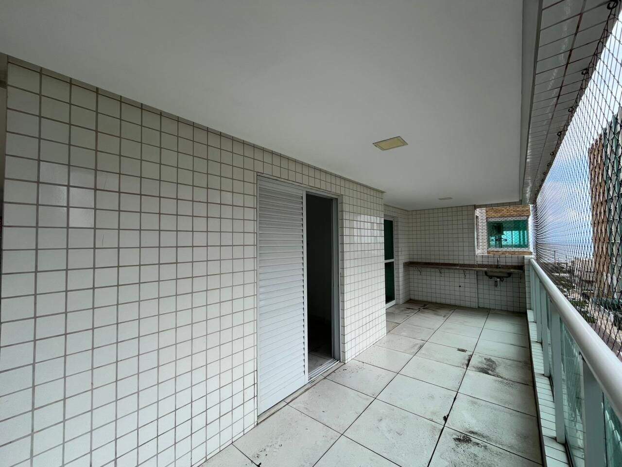 Apartamento à venda no Tupi: 