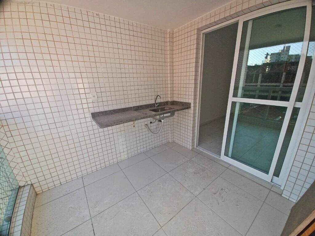 Apartamento à venda no Tupi: 