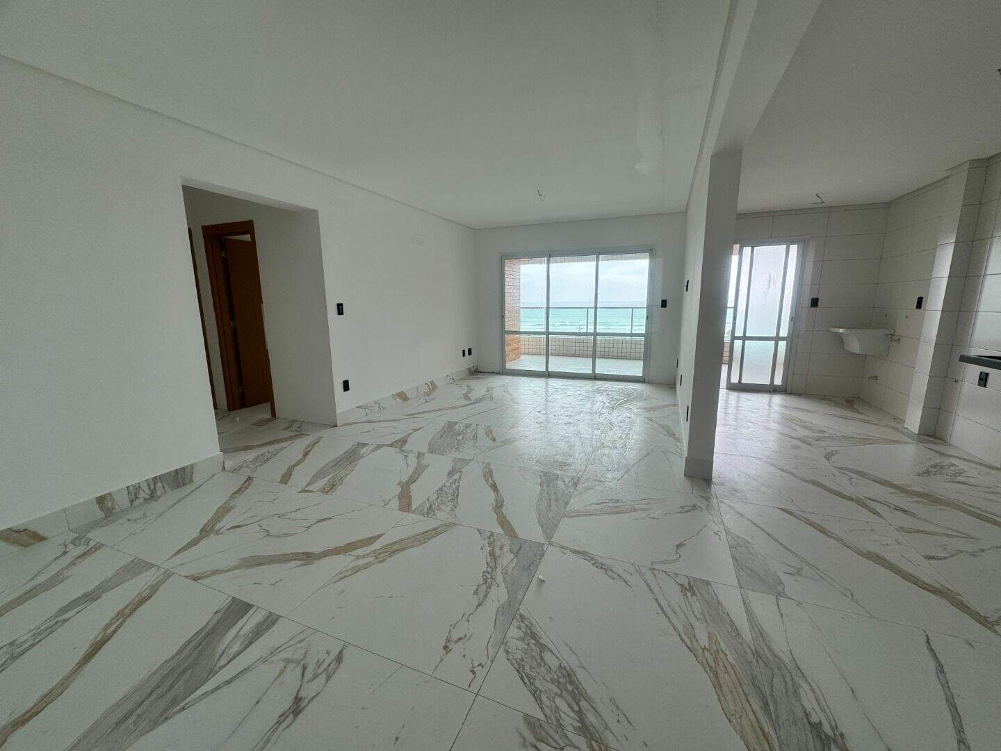 Apartamento à venda no Aviação: 