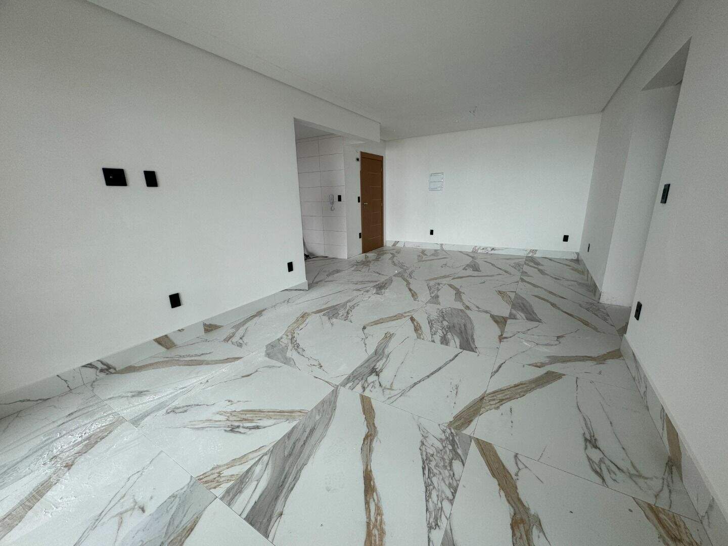 Apartamento à venda no Aviação: 