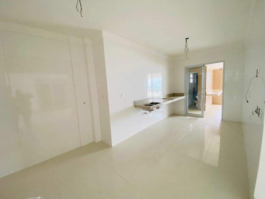 Apartamento à venda no Canto do Forte: 