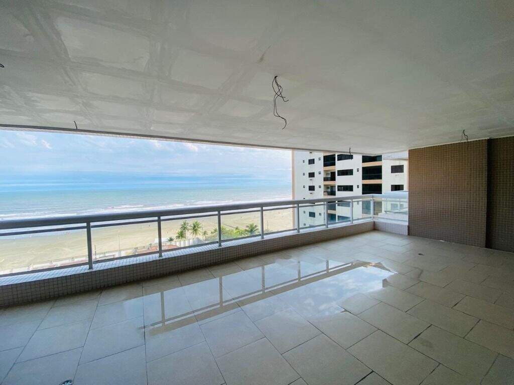 Apartamento à venda no Canto do Forte: 