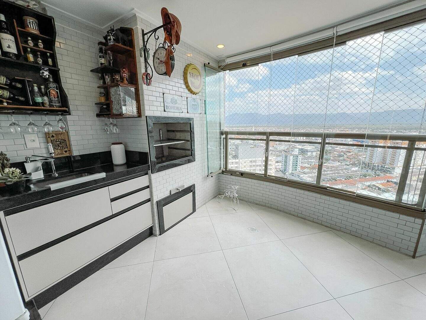 Apartamento à venda no Canto do Forte: 