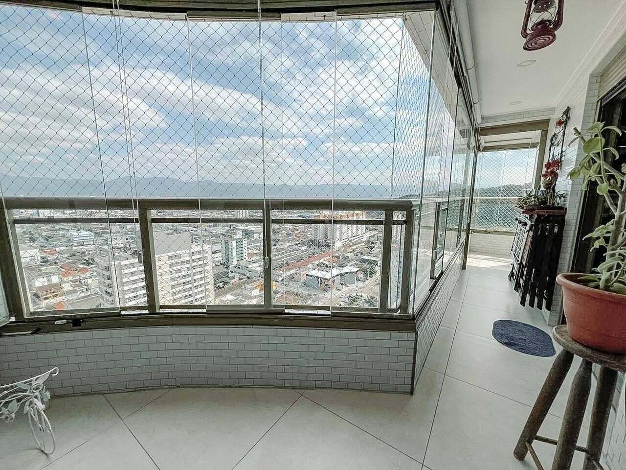 Apartamento à venda no Canto do Forte: 