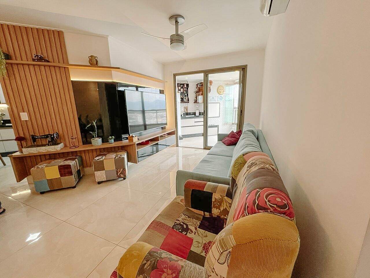 Apartamento à venda no Canto do Forte: 