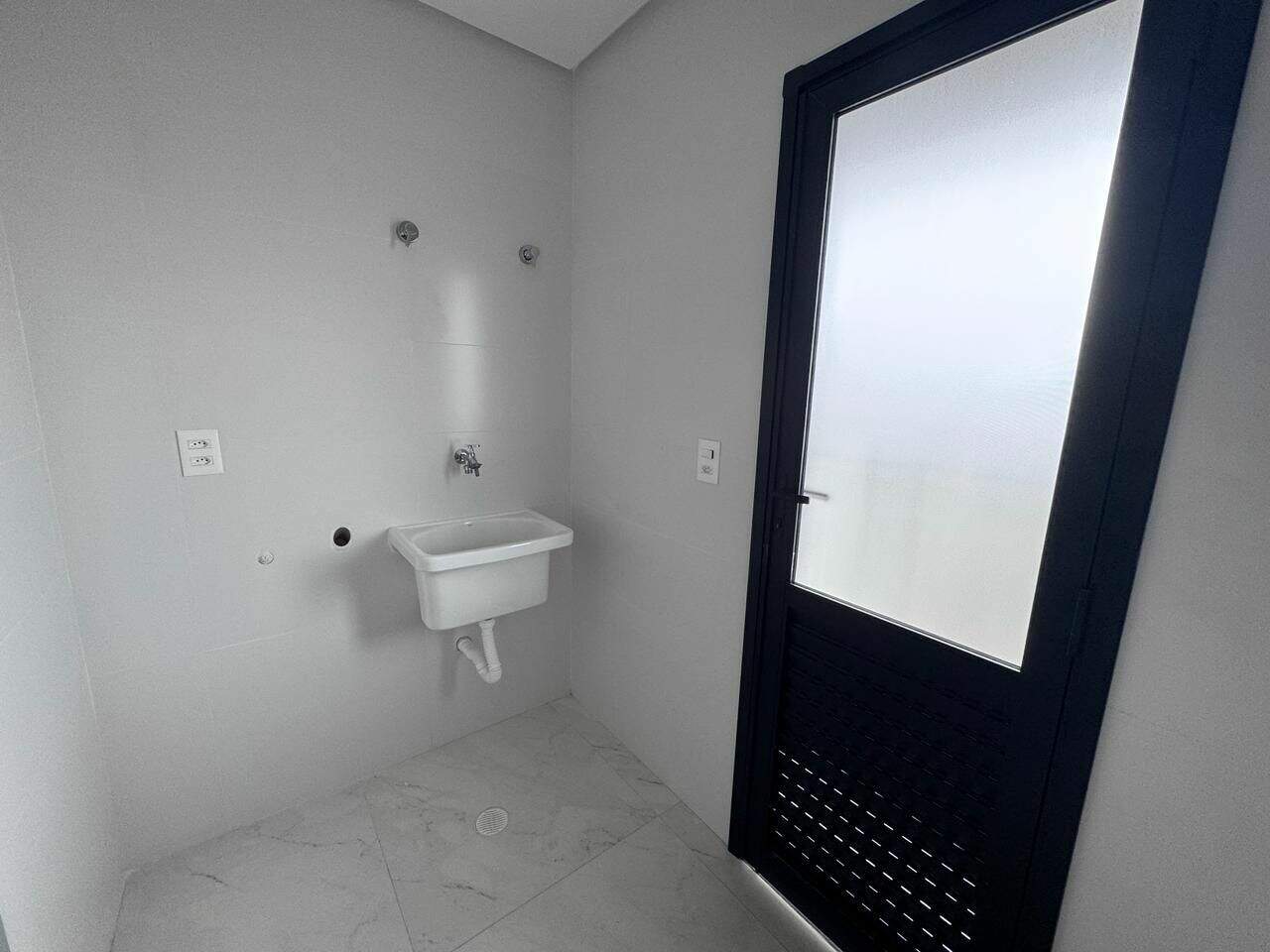 Apartamento à venda no Aviação: 