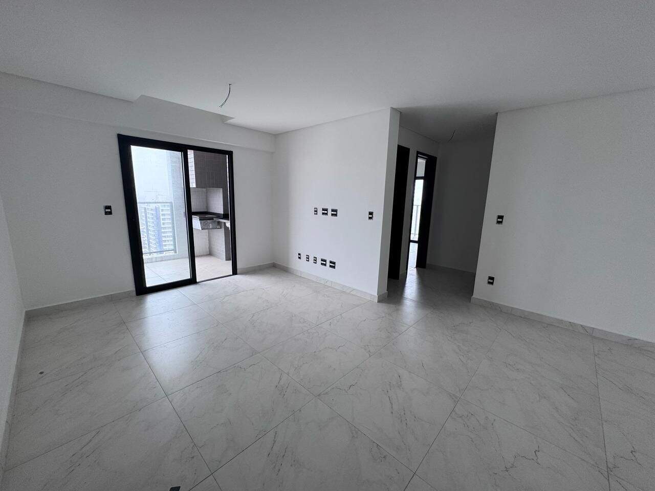 Apartamento à venda no Aviação: 
