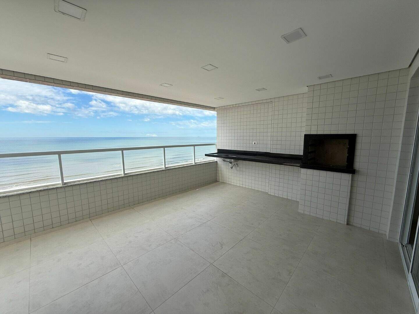 Apartamento à venda no Caiçara: 