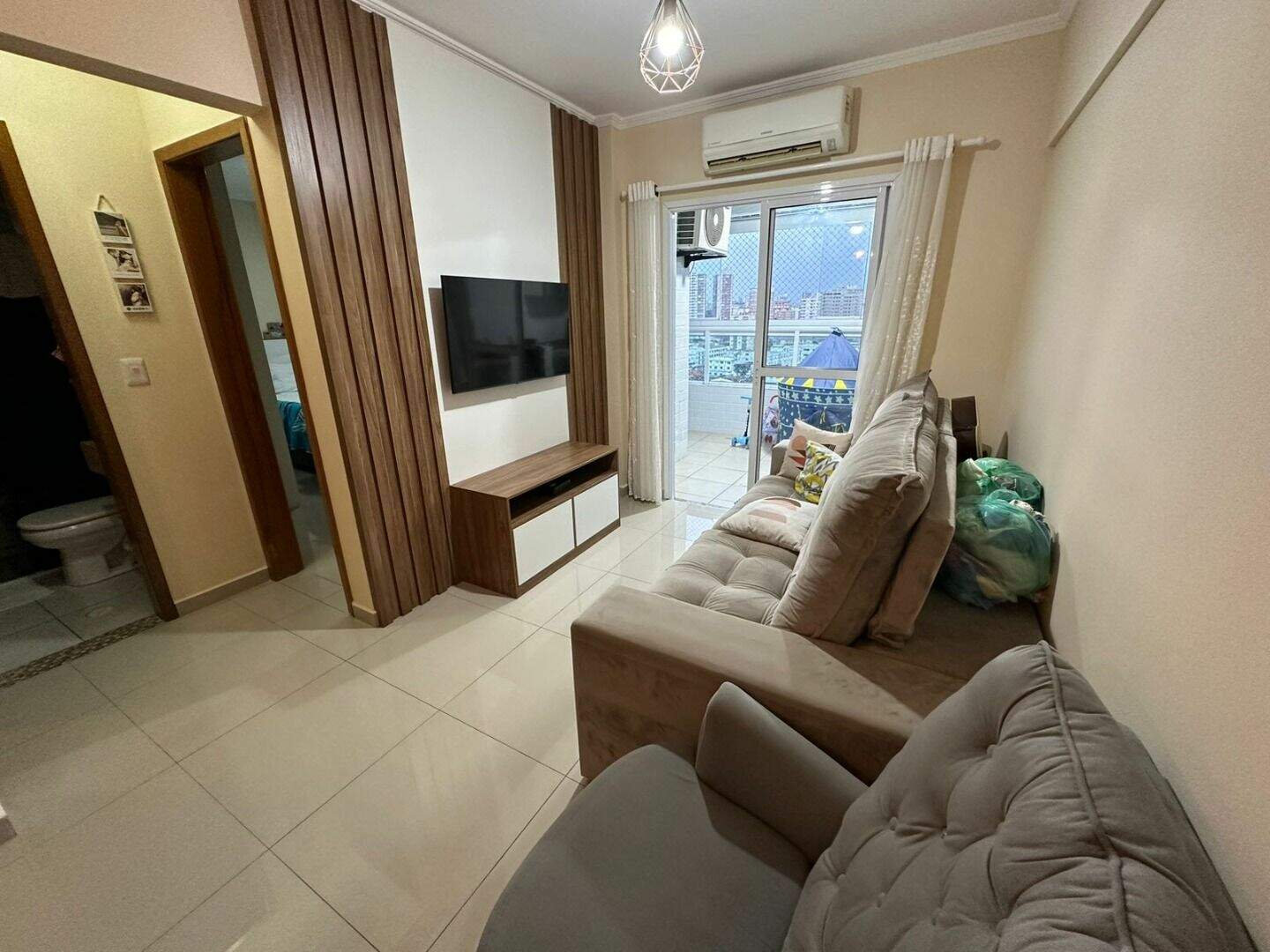 Apartamento à venda no Canto do Forte: 
