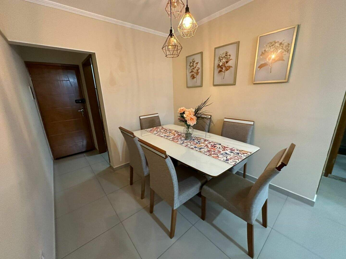 Apartamento à venda no Canto do Forte: 