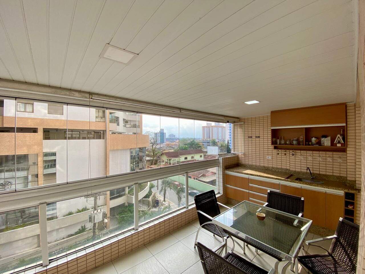 Apartamento à venda no Canto do Forte: 