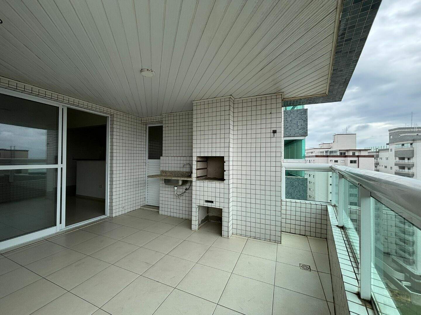 Apartamento à venda no Guilhermina: 