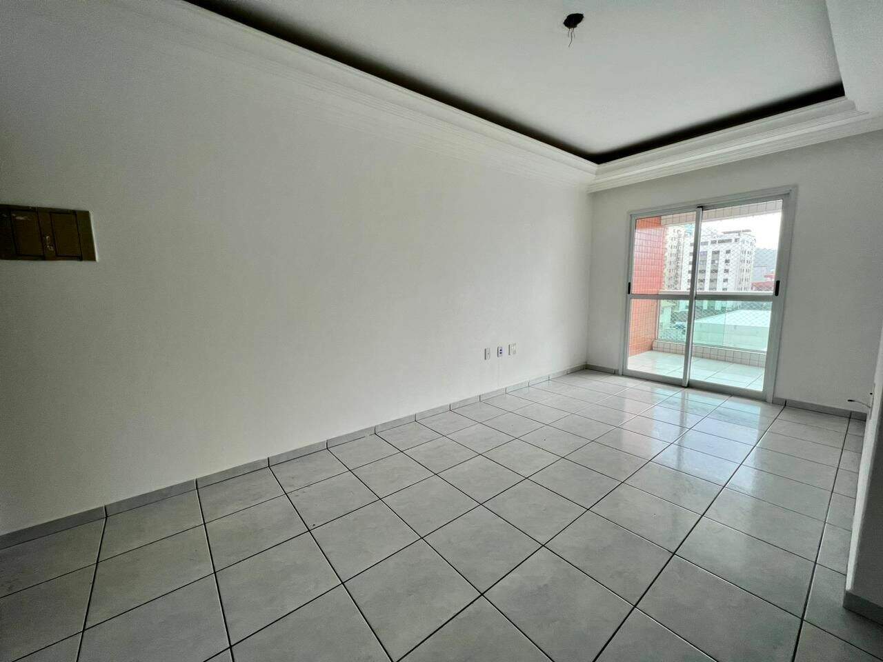 Apartamento à venda no Canto do Forte: 
