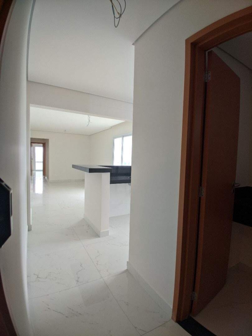 Apartamento à venda no Caiçara: 