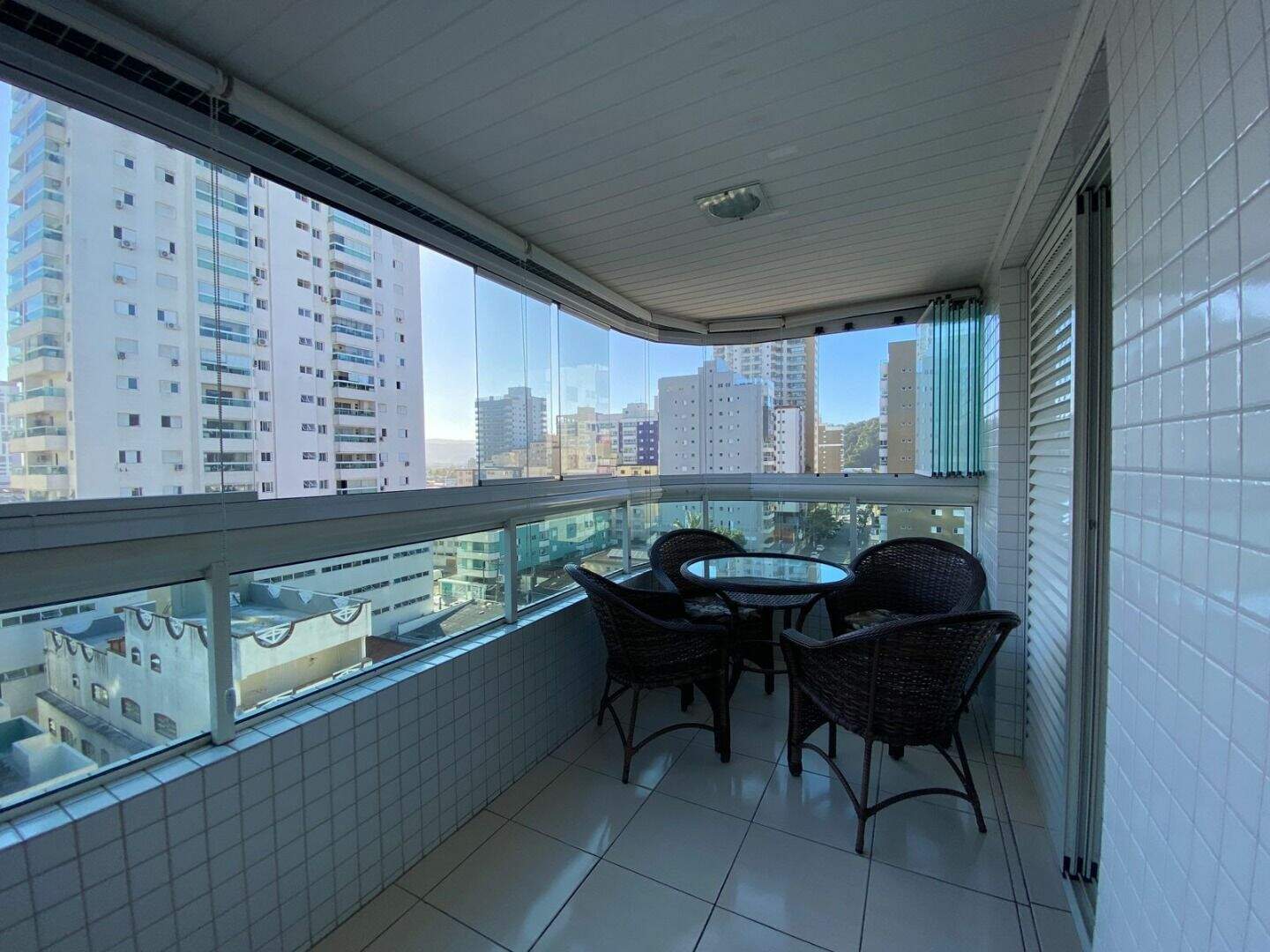 Apartamento à venda no Canto do Forte: 