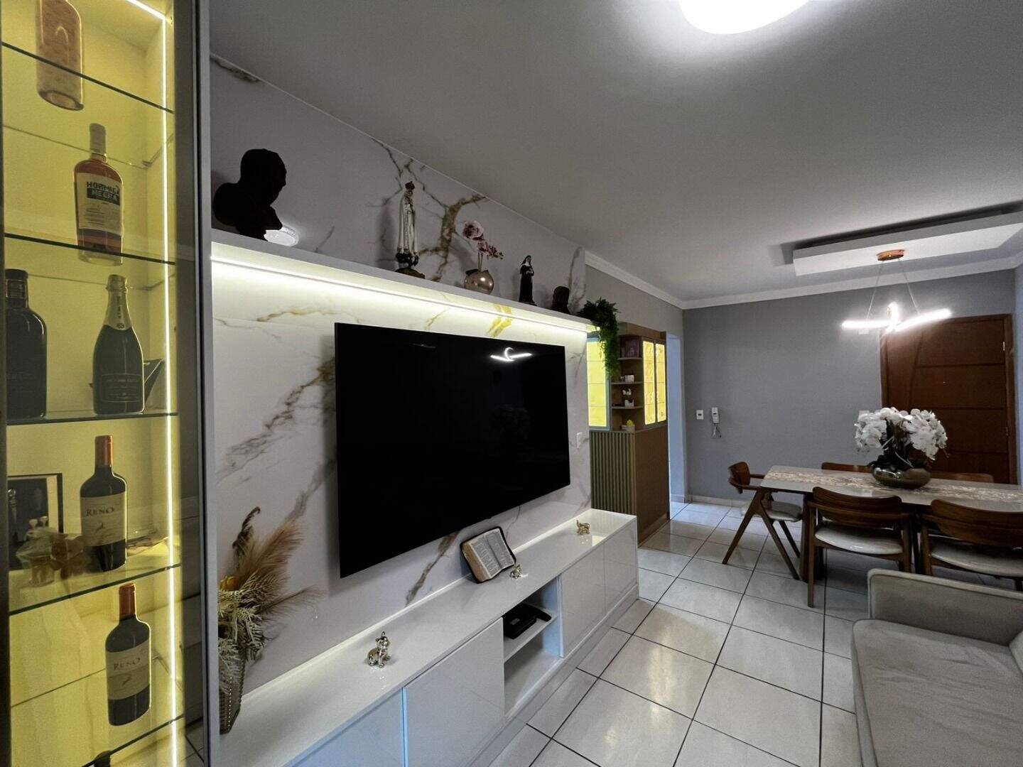 Apartamento à venda no Guilhermina: 